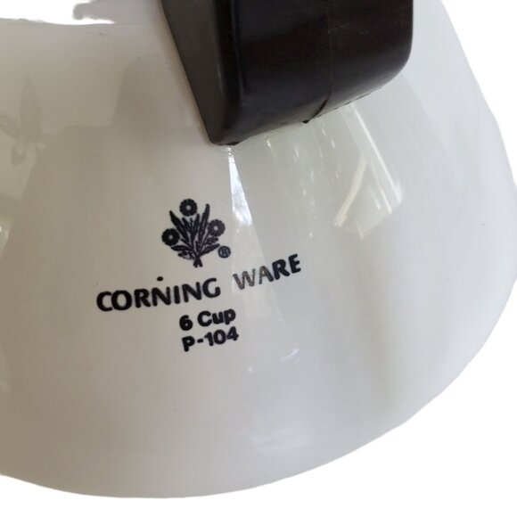 Vintage Corning Ware 6 Cup Teapot Wildflowers Pattern P-104 Metal Lid - Picture 2 of 7